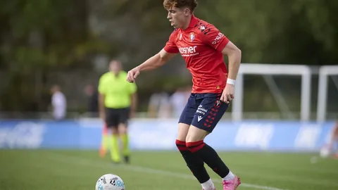 姆巴佩强力发挥：8次射门3射正+2次错失+点球得分，较量中20攻8防+控球优势20得20丢